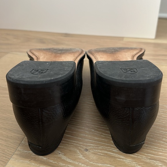 Allen Edmonds Perugia Black Tassle Loafers Men’s 10.5 Italian Leather Slip On - Picture 7 of 8